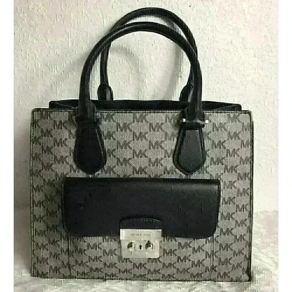 Michael Kors Bridgette Gray/Black Leather Tote Handbag Medium Size - Picture 1 of 13